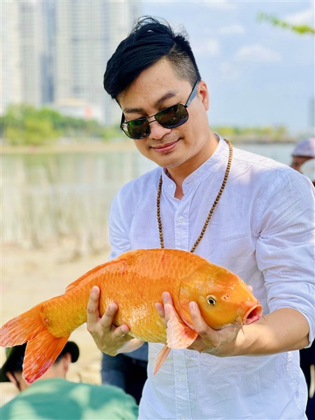 HOẠT ĐỘNG "RÃI TÂM TỪ" L5 THẢ CÁ PHÓNG SANH